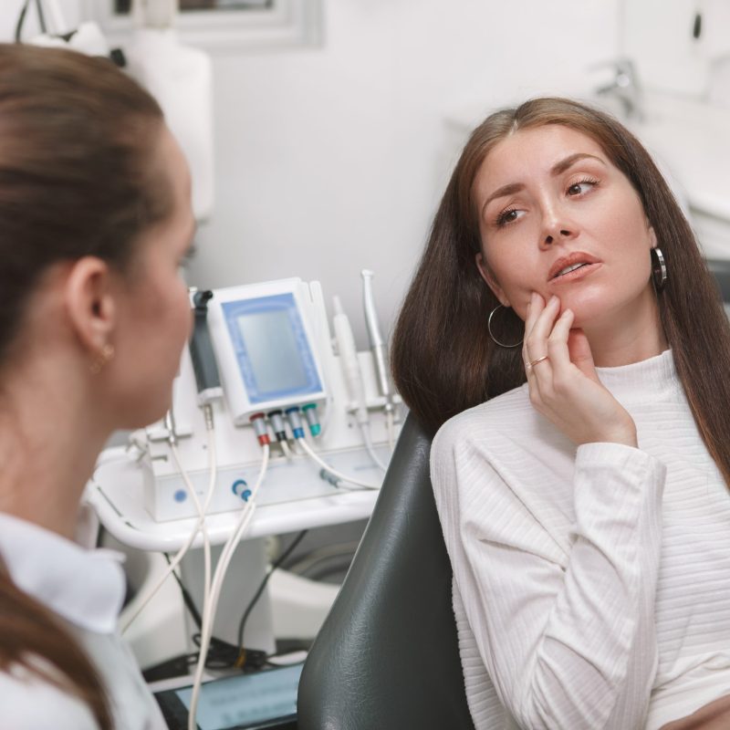 Dealing with a Knocked Out Tooth Immediate Steps to Take scaled